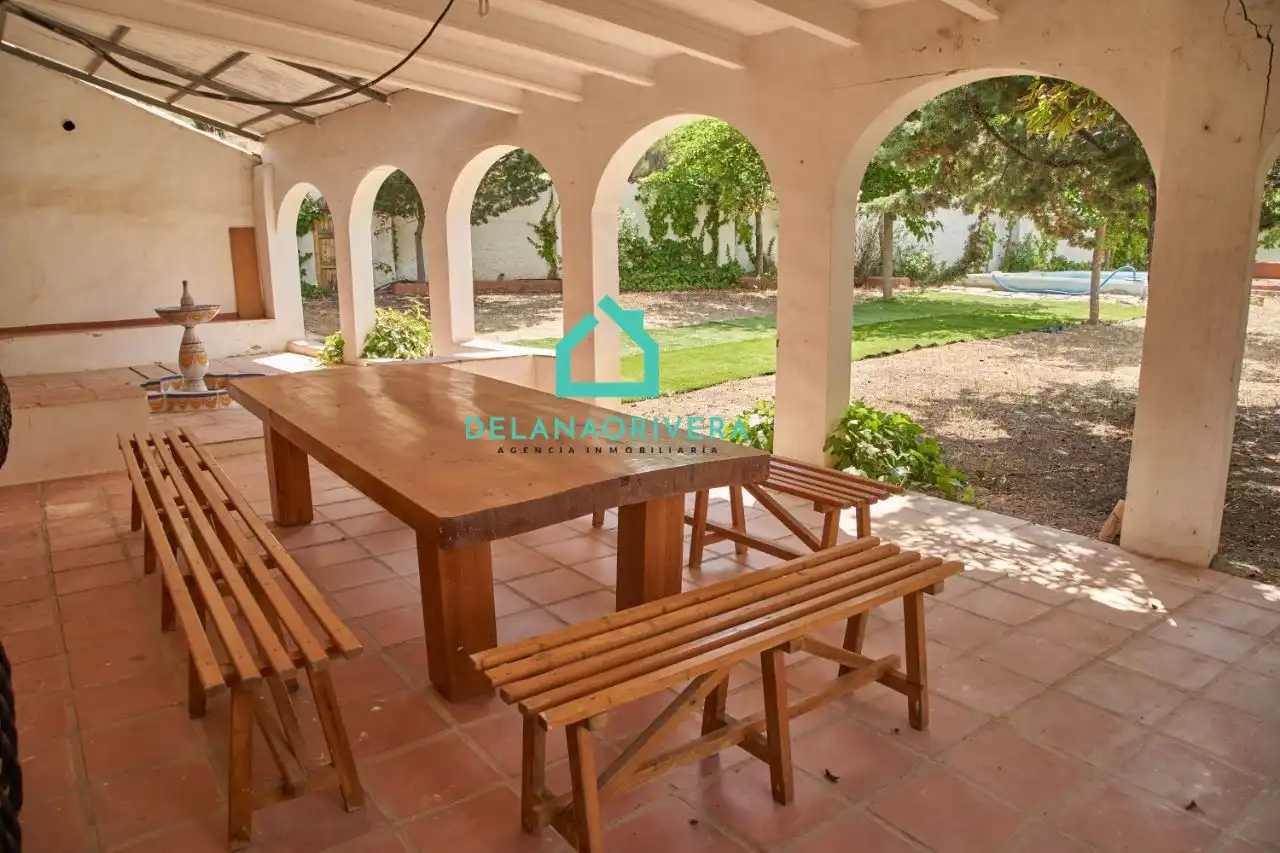Casa de 300 m² en Villamalea