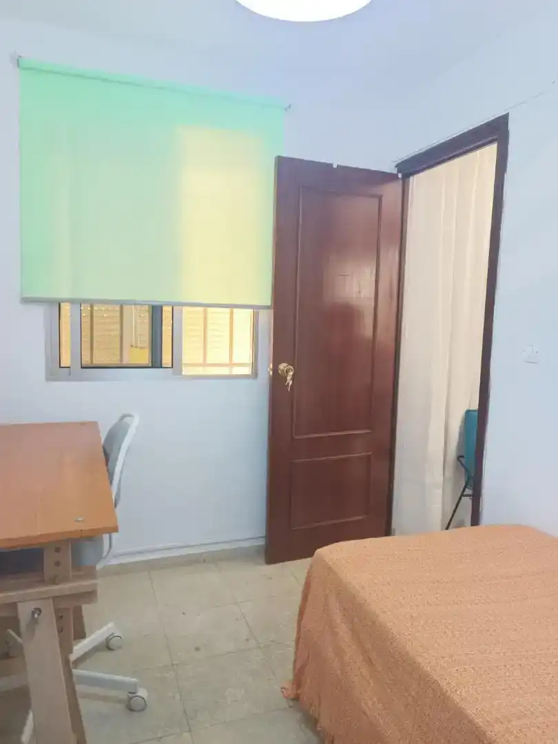Habitación 69 m², Sevilla
