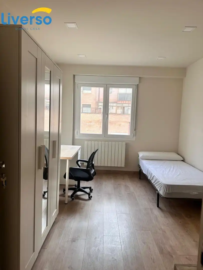 Habitación 95 m², Burgos