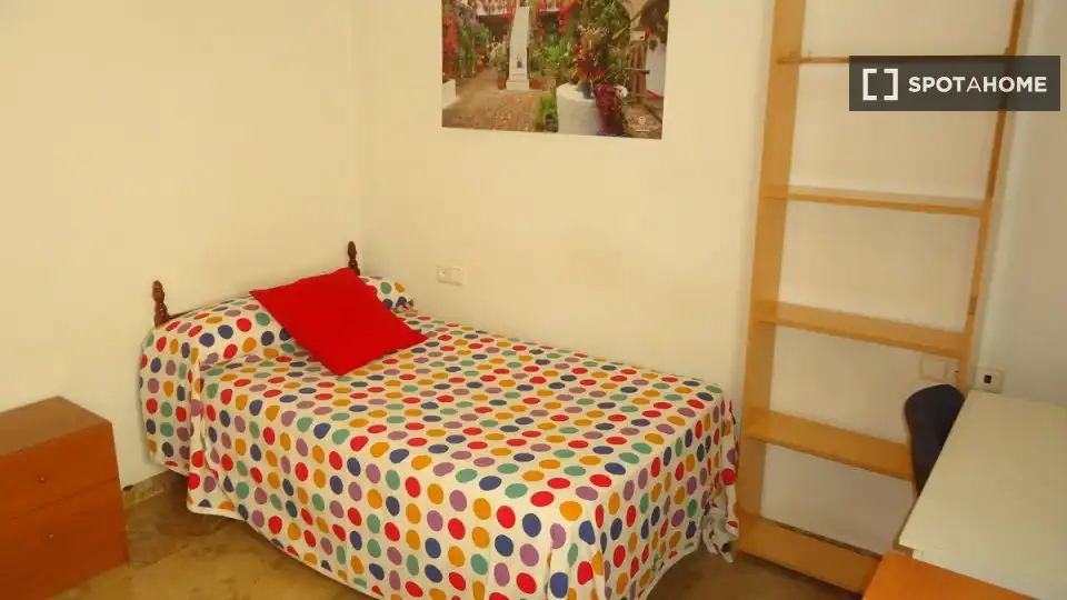 Habitación 109 m², Córdoba