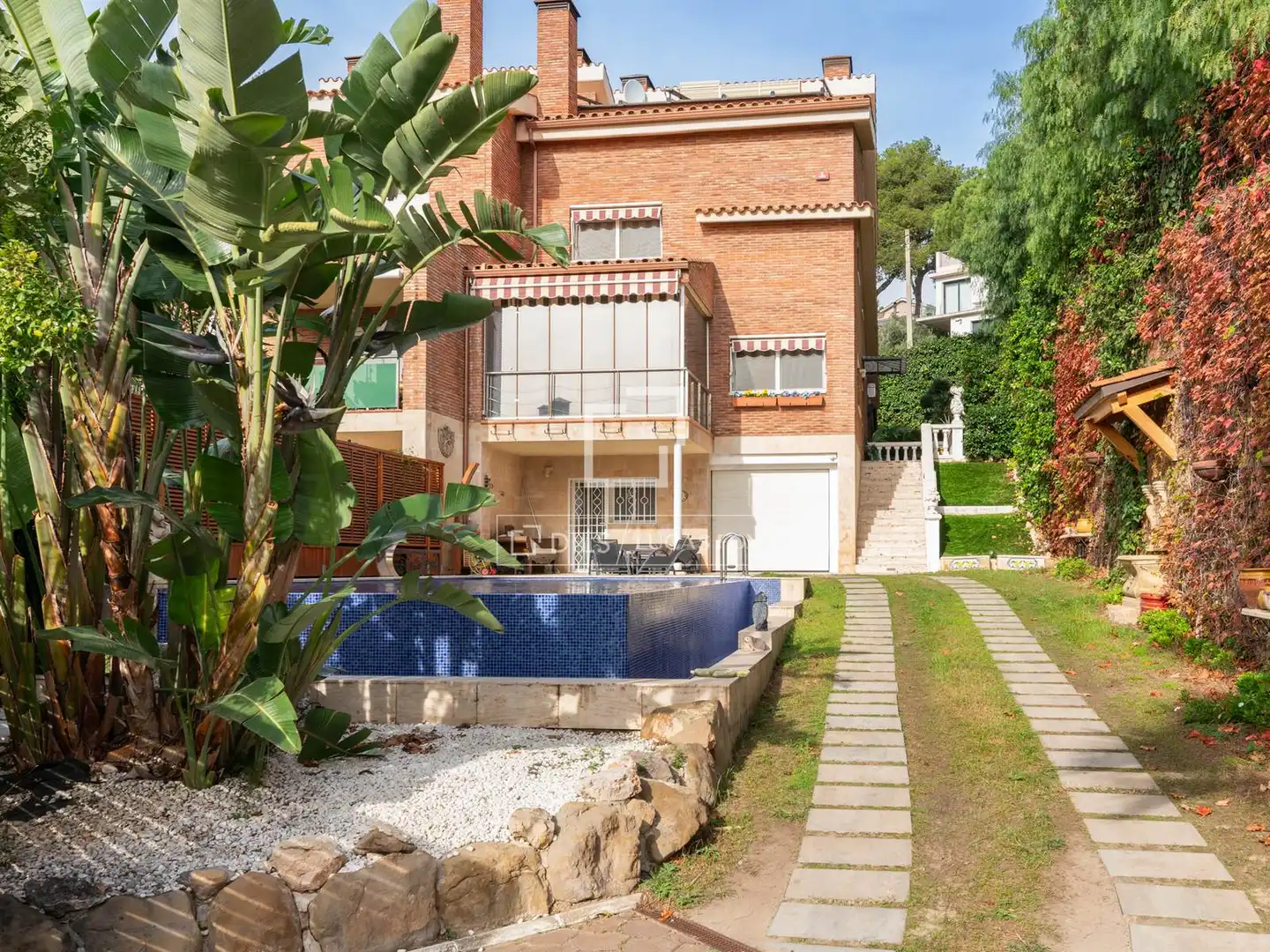 Casa de 406 m² en Castelldefels