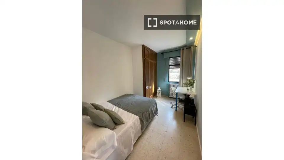 Habitación 207 m², Sevilla