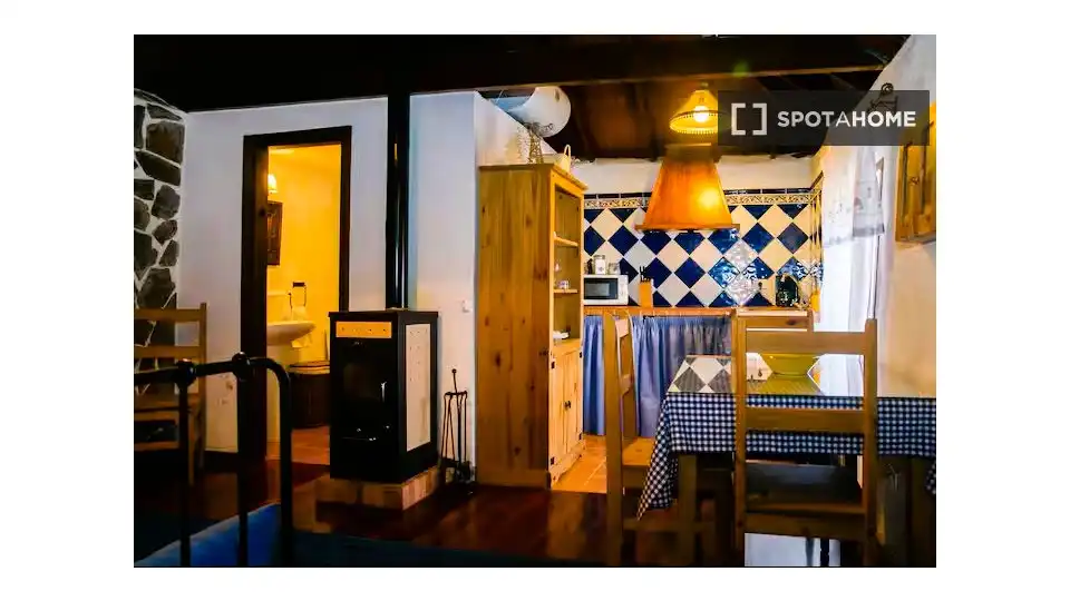 Habitación 86 m², Santa Úrsula