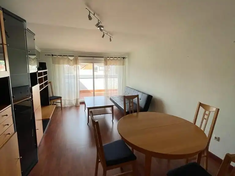 Piso de 78 m² en Poio