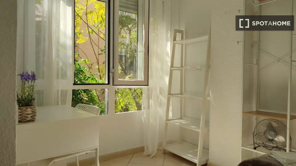 Habitación 92 m², Alicante