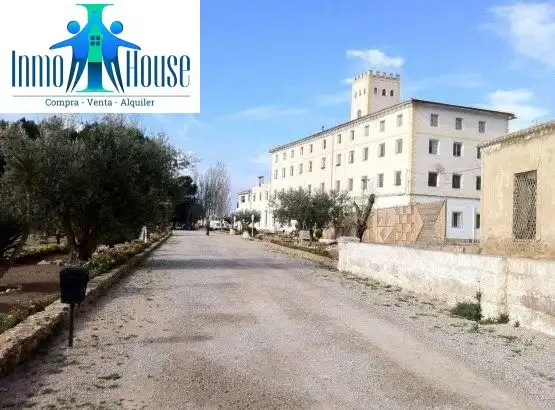 Casa de 1200 m² en Tobarra