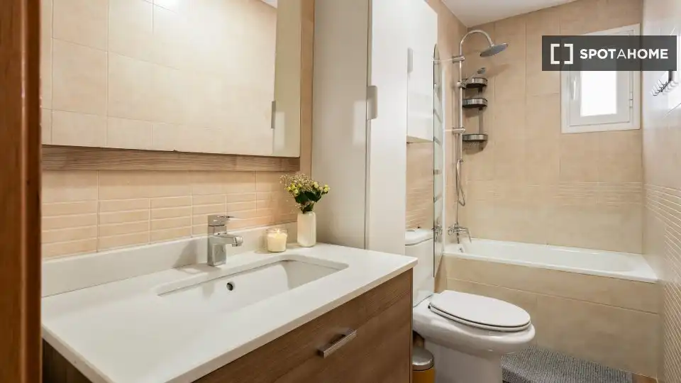 Habitación 87 m², Sabadell