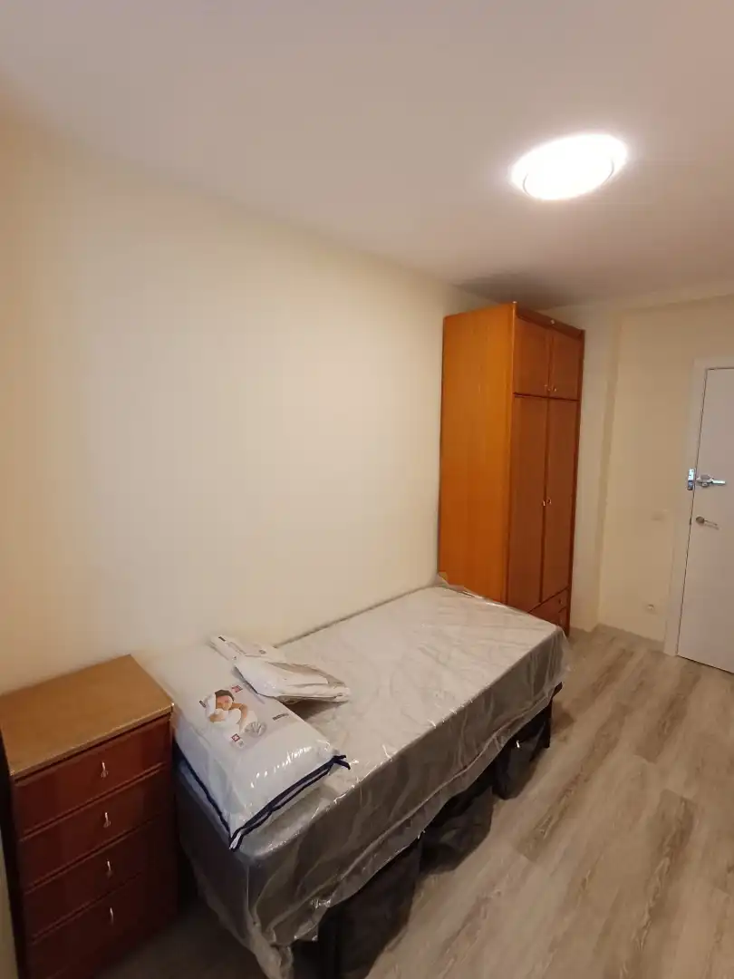 Habitación 70 m², Leganés