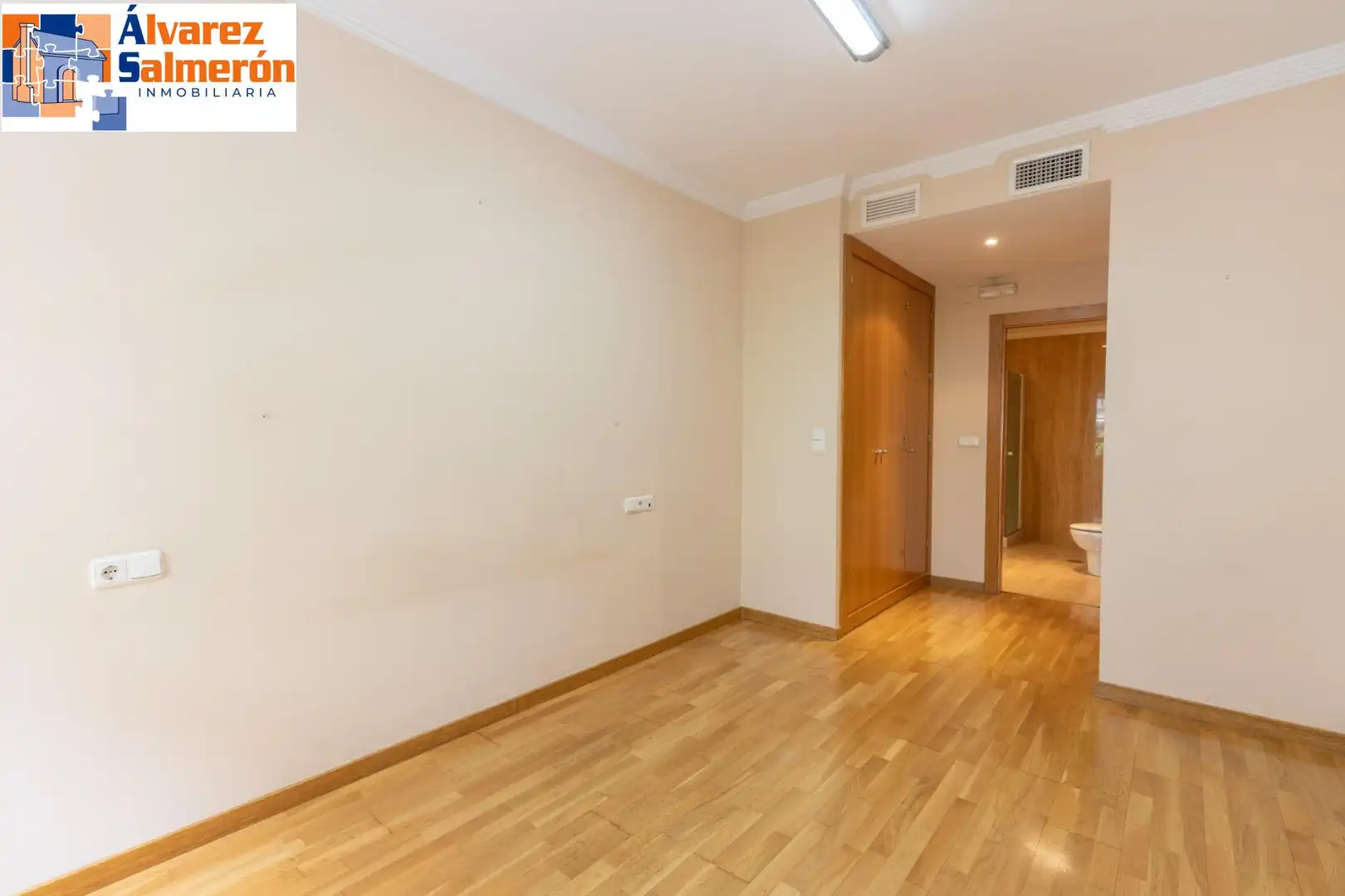 Piso de 168 m² en Granada