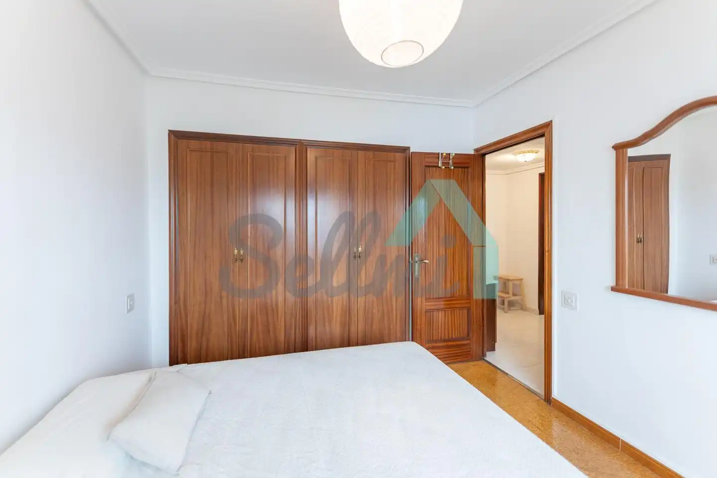 Piso de 80 m² en Oviedo