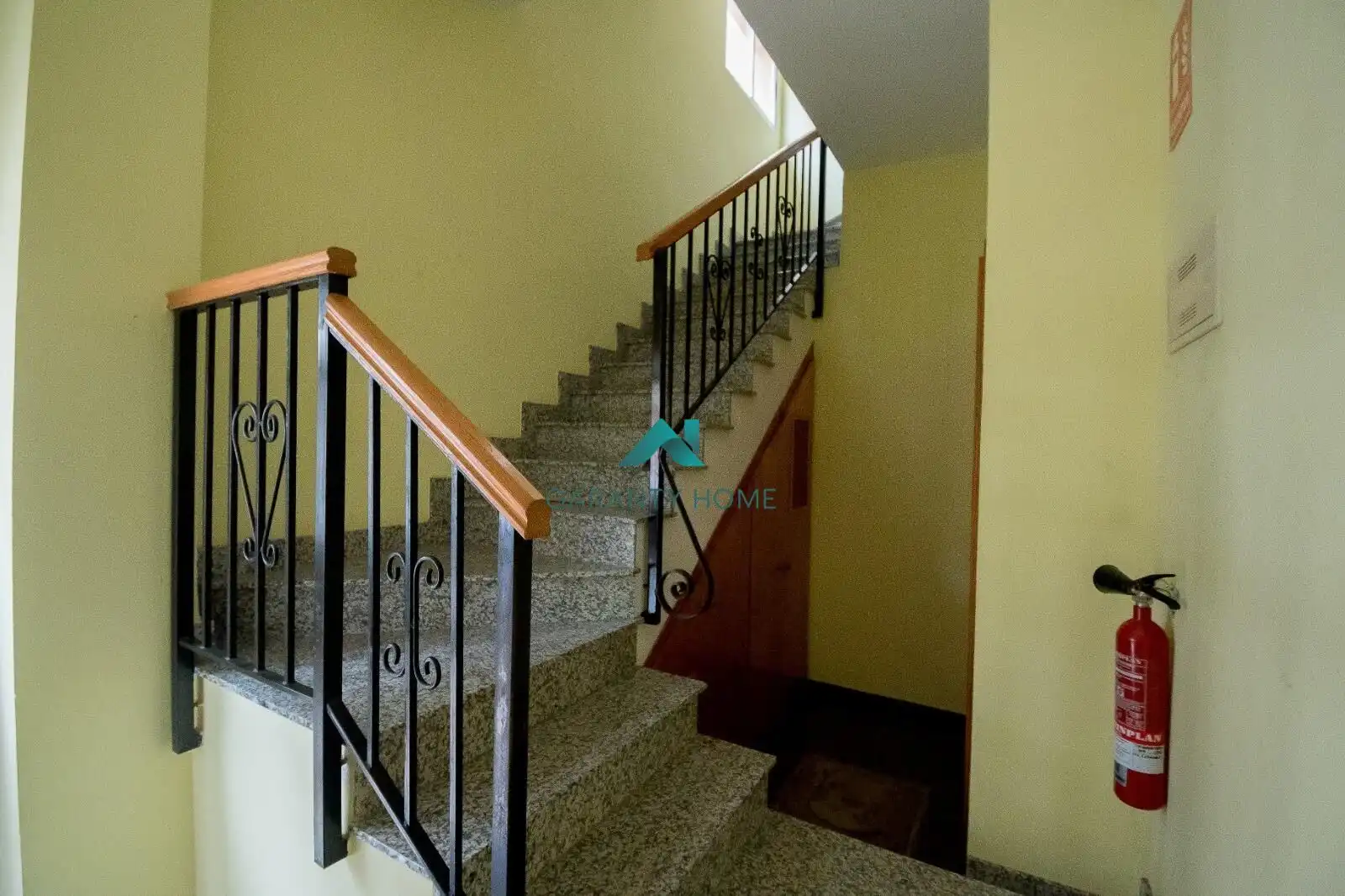 Piso de 90 m² en Chilches