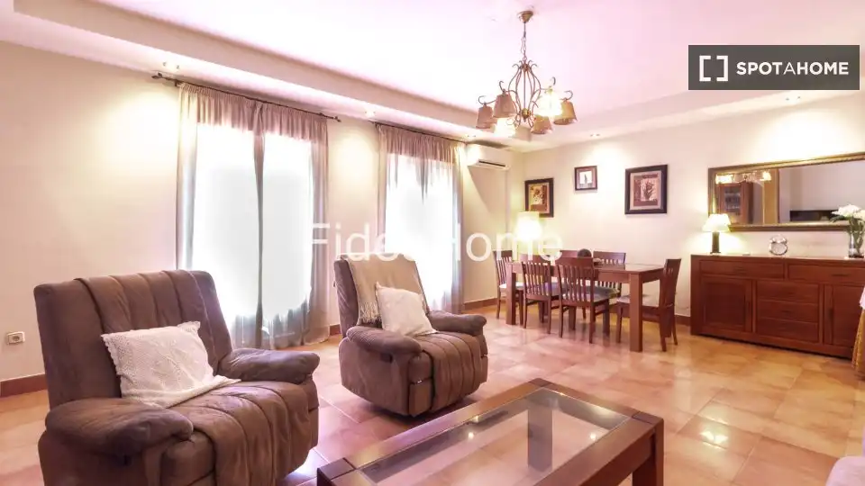 Habitación 338 m², Dúrcal