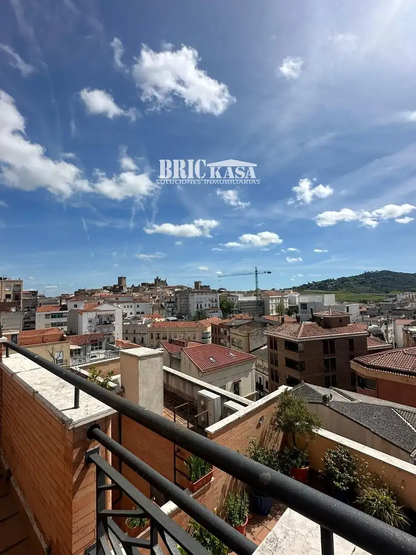 Piso de 120 m² en Cáceres