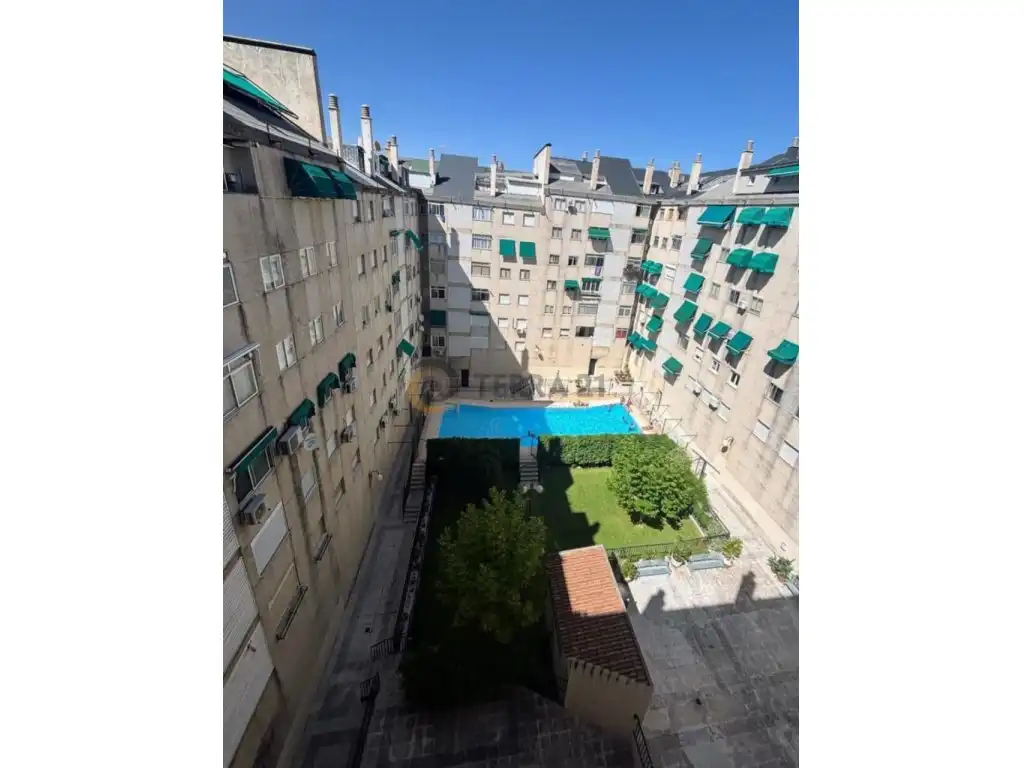 Piso de 100 m² en Jaén