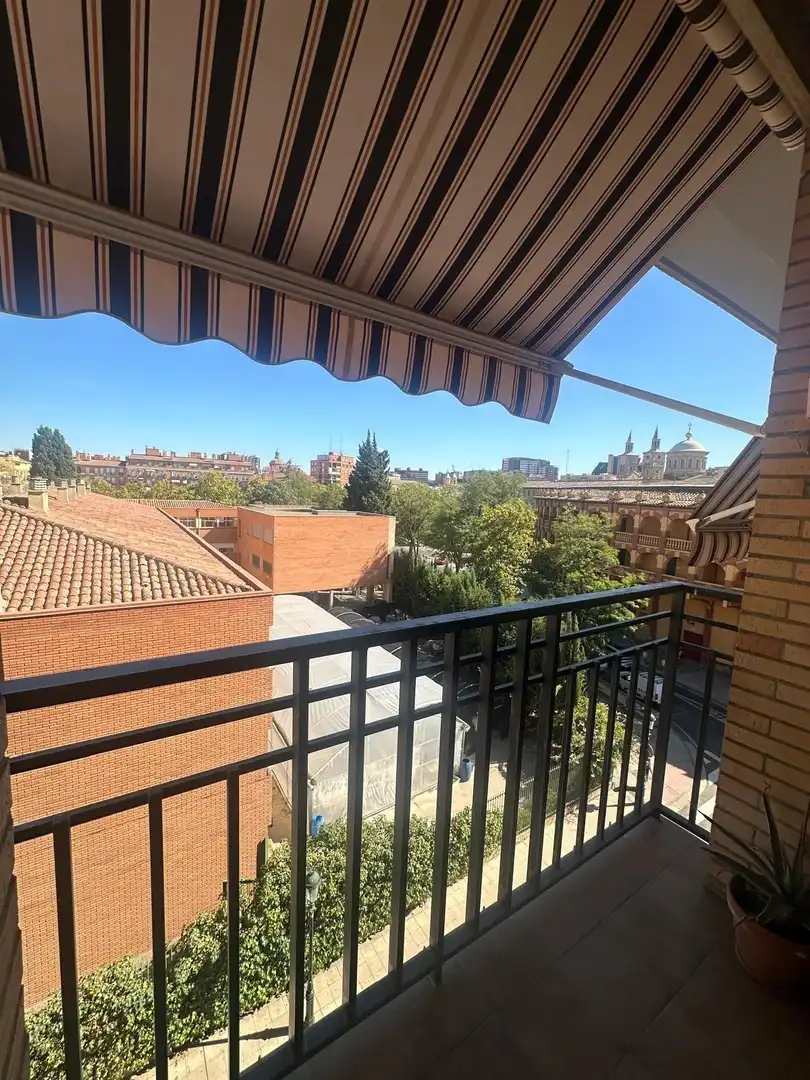 Pis de 90 m² a Saragossa