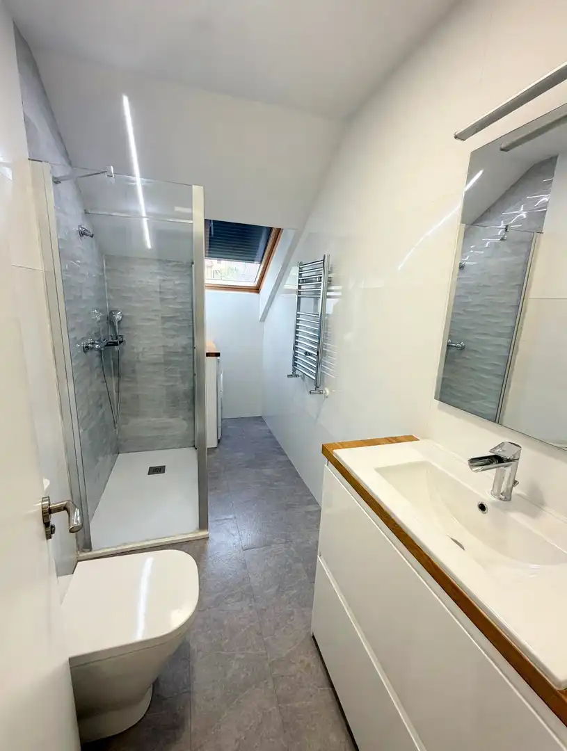 Pis de 95 m² a Salas