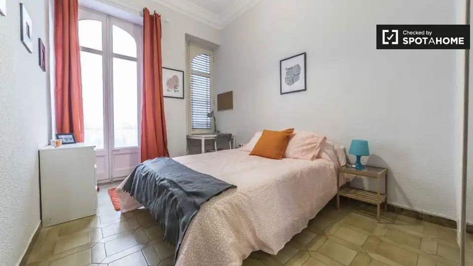 Habitación 100 m², Valencia