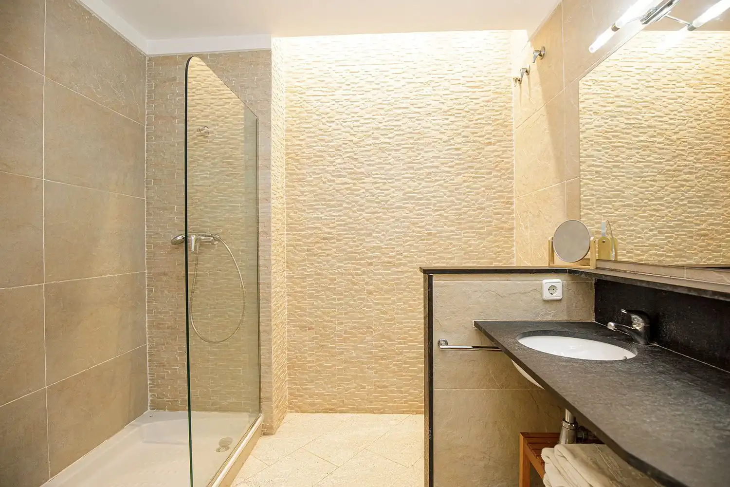 Wohnung 70 m² in Girona