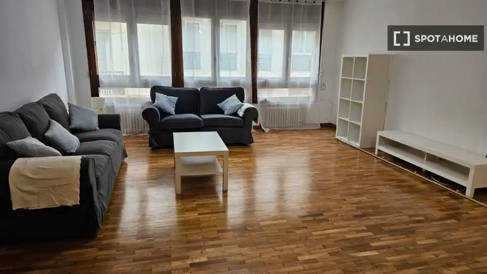 Habitación 155 m², Zaragoza