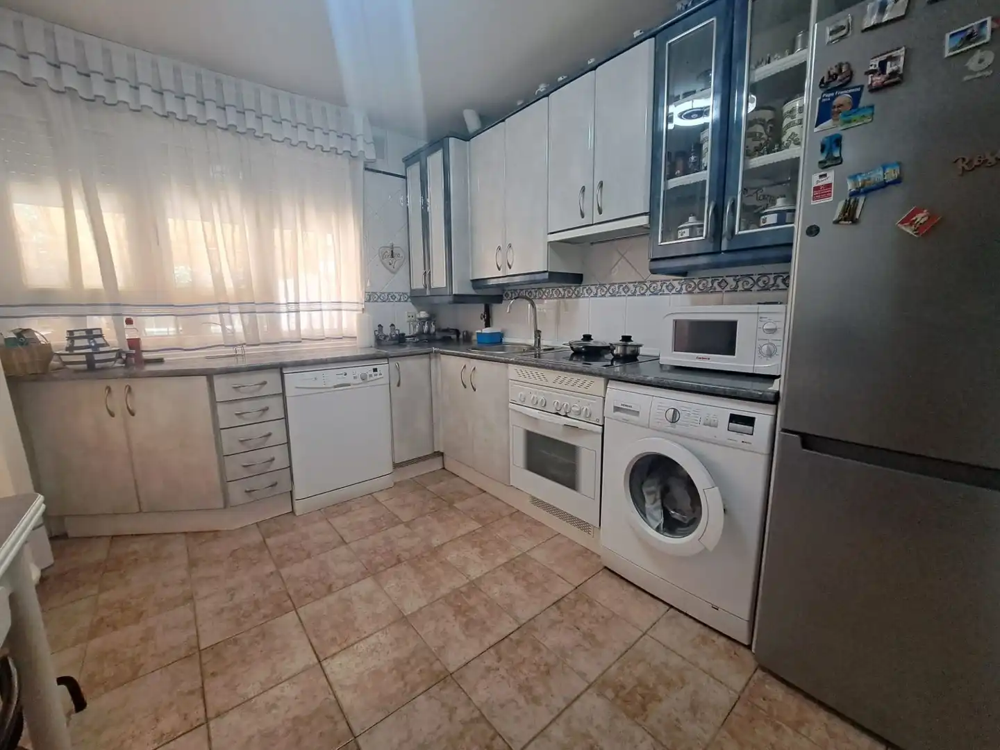 Casa de 250 m² en Ávila