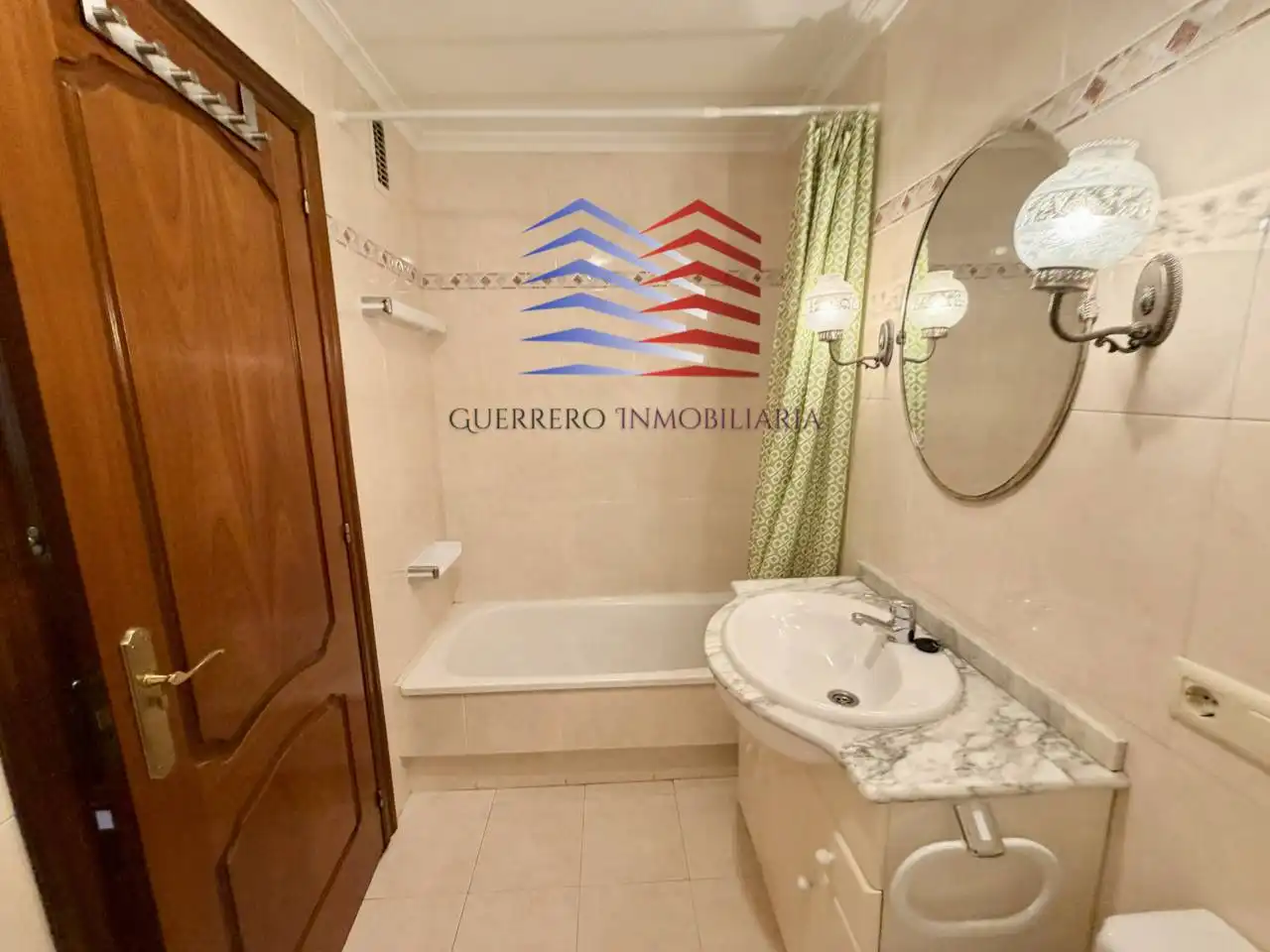 Piso de 85 m² en Ourense
