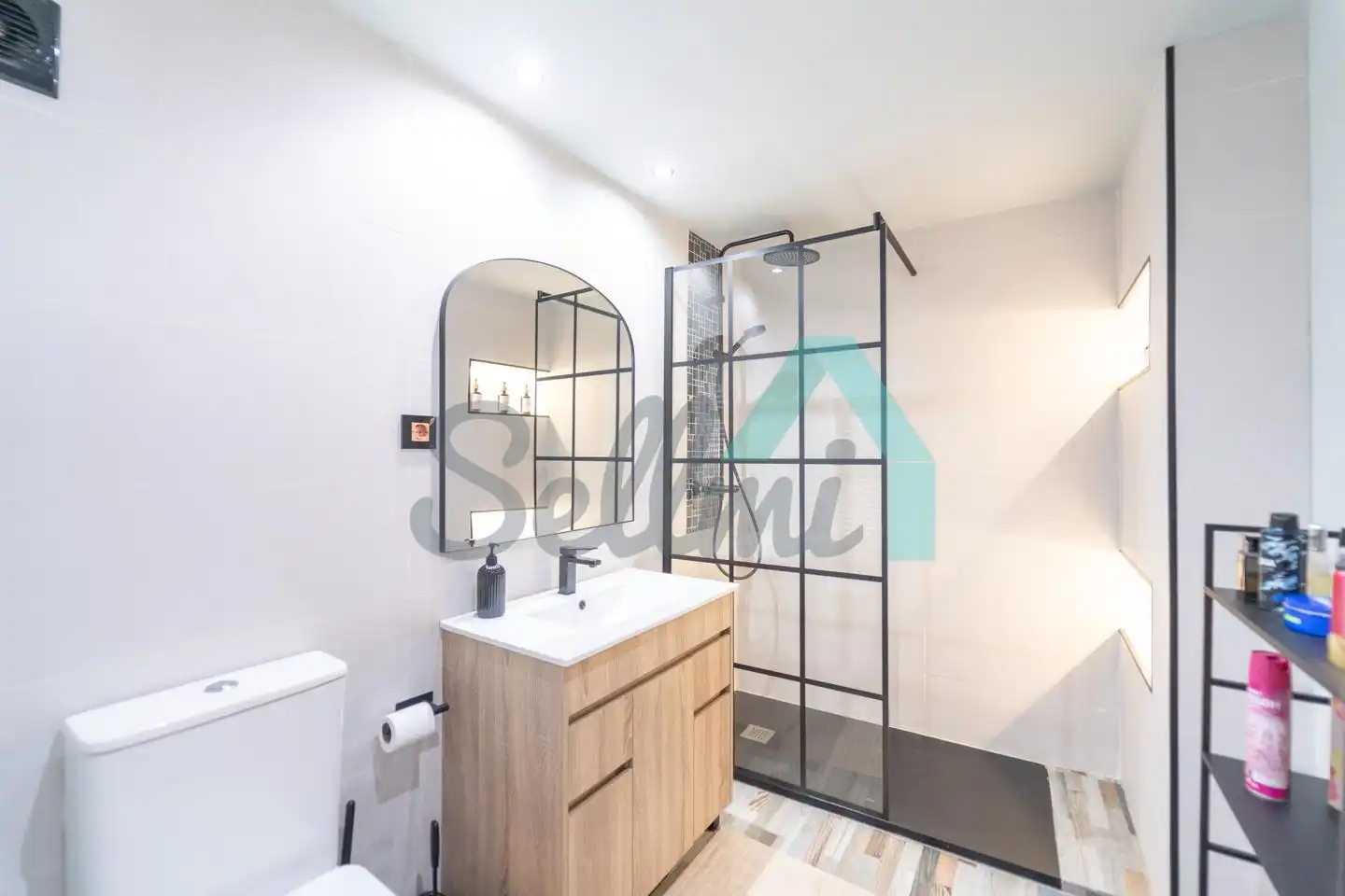 Piso de 200 m² en Mieres