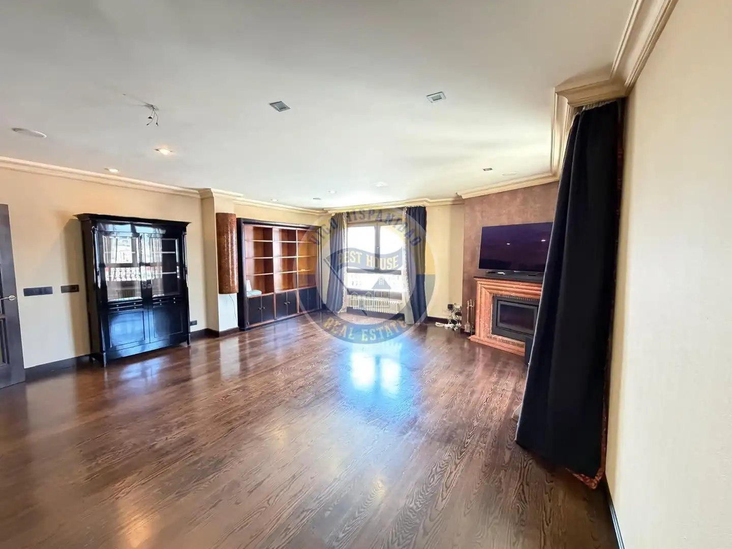 Piso de 250 m² en Vigo