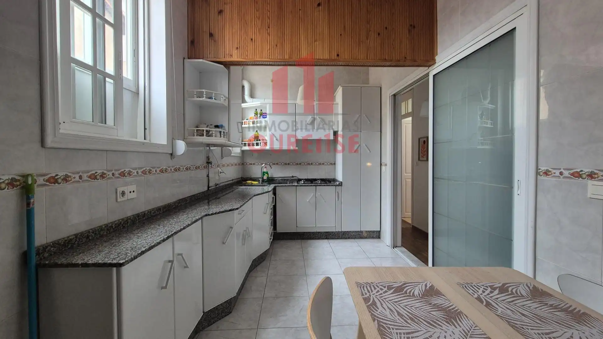 Habitación 15 m², Ourense