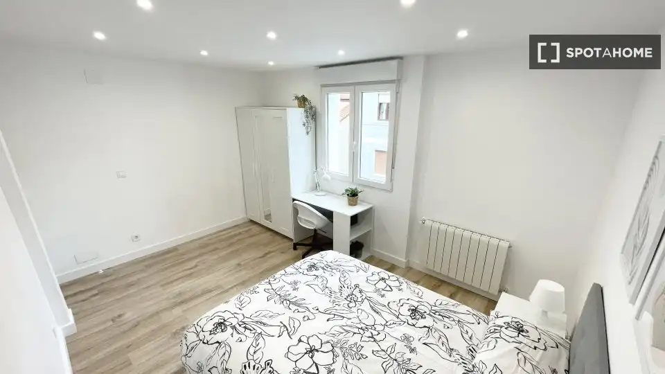 Habitación 90 m², Santander