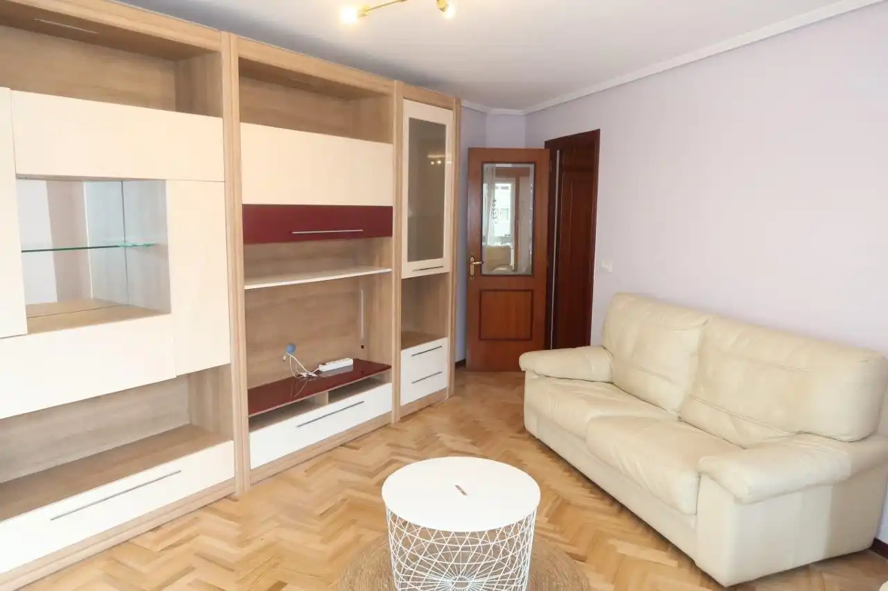 Flat 96 m² in A Coruña