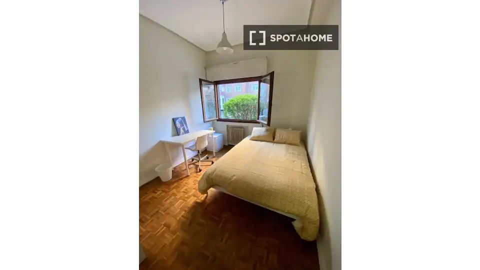 Habitación 98 m², Bilbao