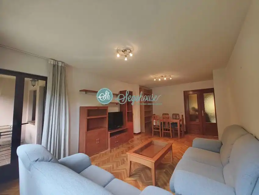 Piso de 129 m² en Segovia