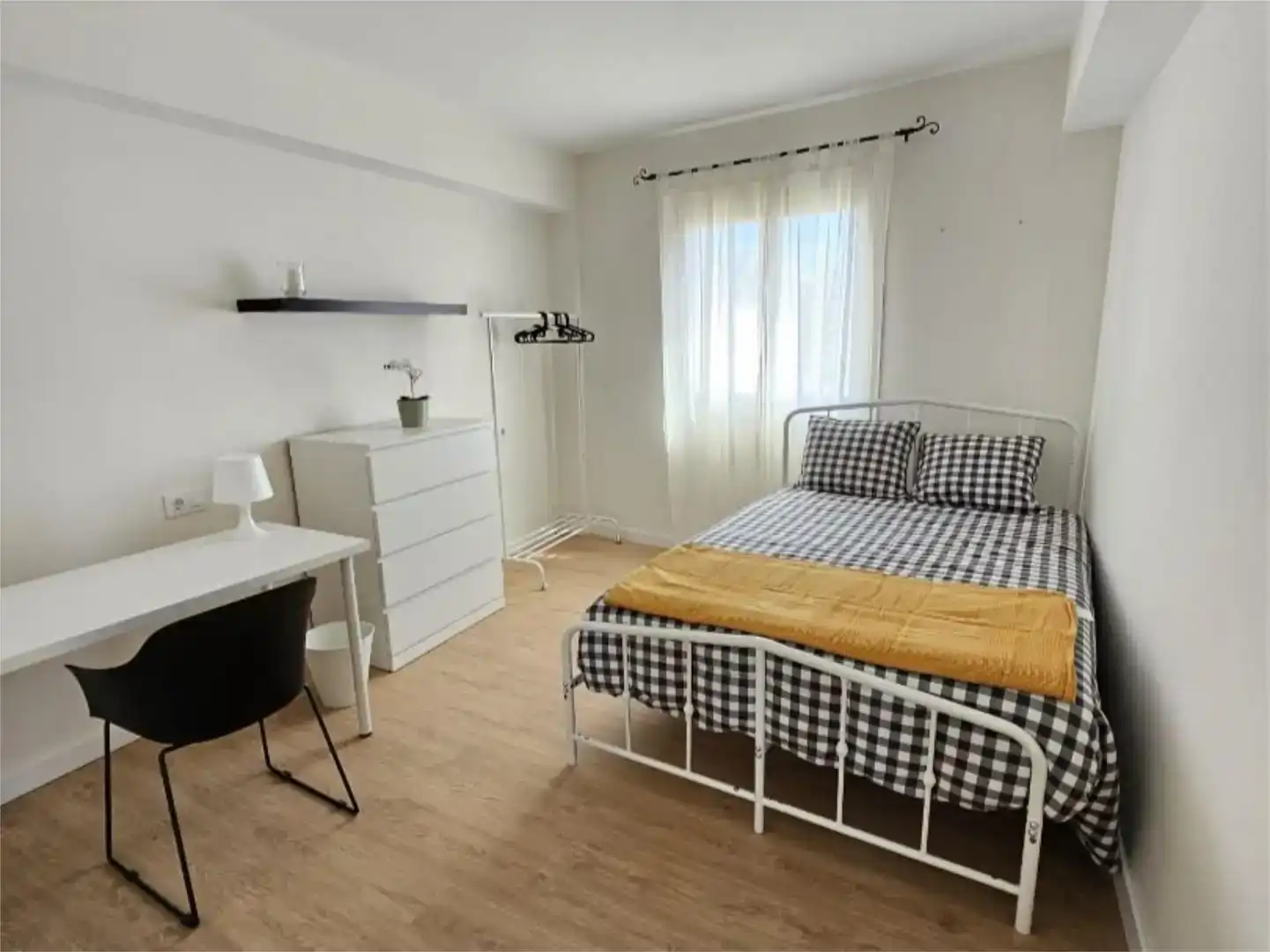 Piso de 86 m² en Almería