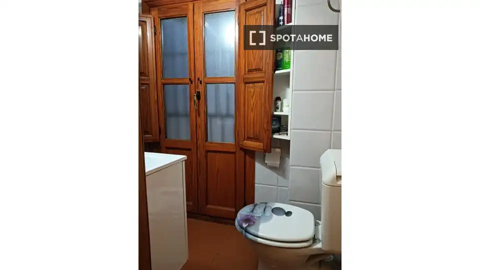 Habitación 78 m², Granada