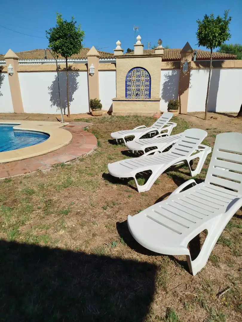 Casa de 120 m² en Sanlúcar la Mayor
