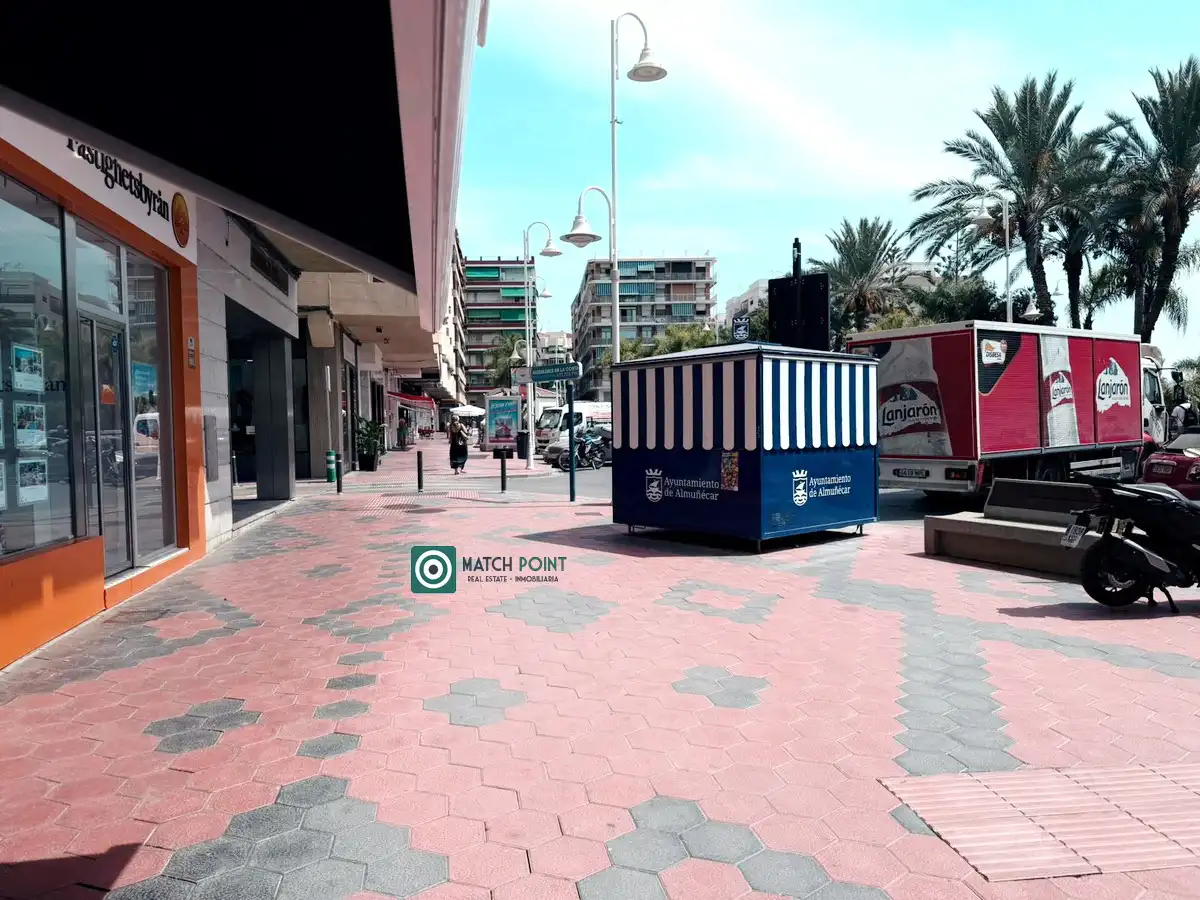 Piso de 80 m² en Almuñécar