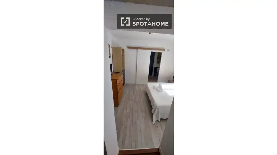 Habitación 81 m², Sevilla