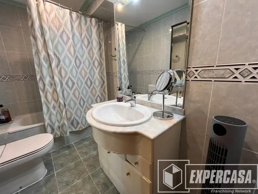Wohnung 102 m² in Valencia