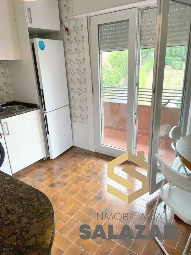 Piso de 80 m² en Oquendo