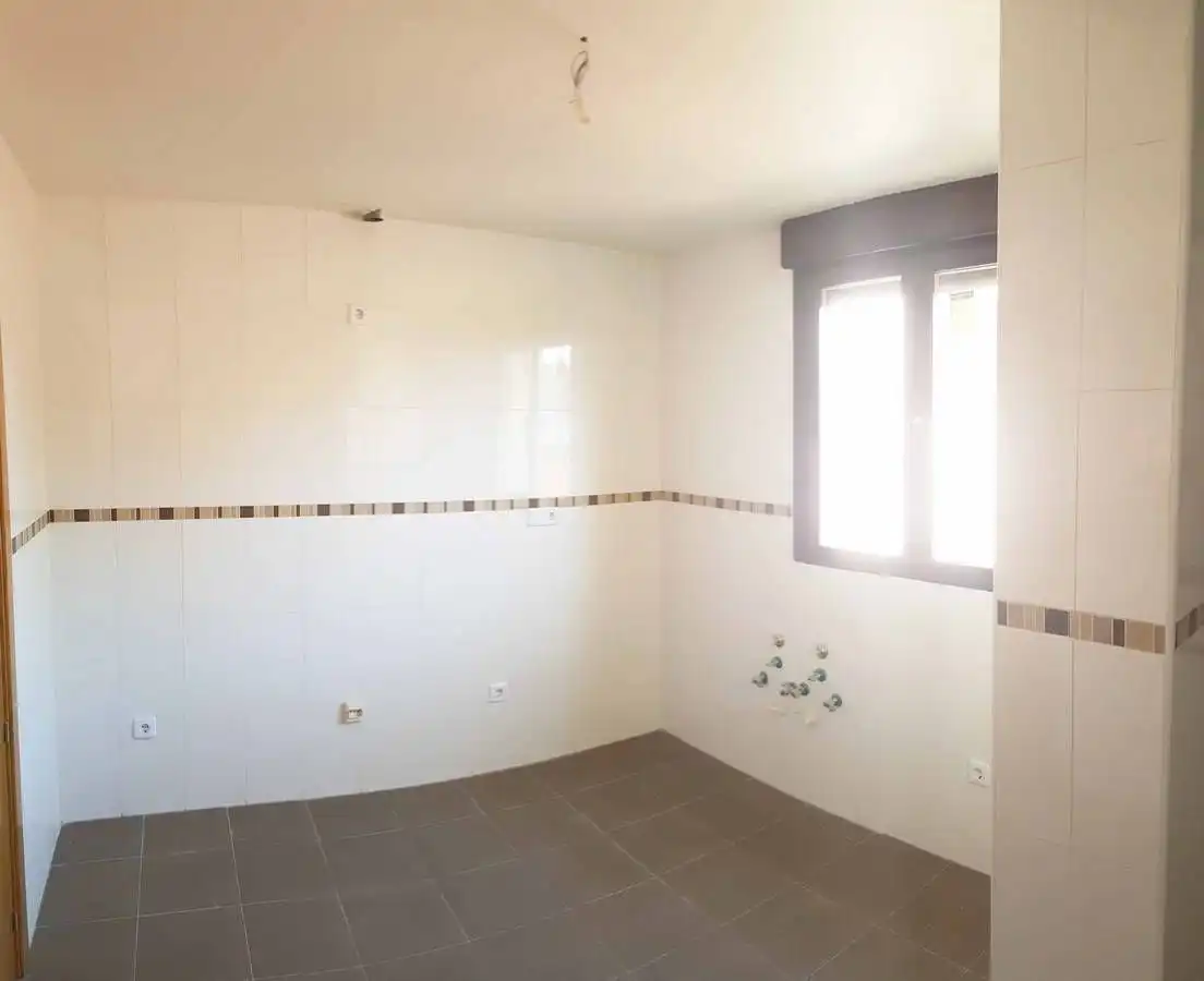 Piso de 77 m² en Tudela de Duero