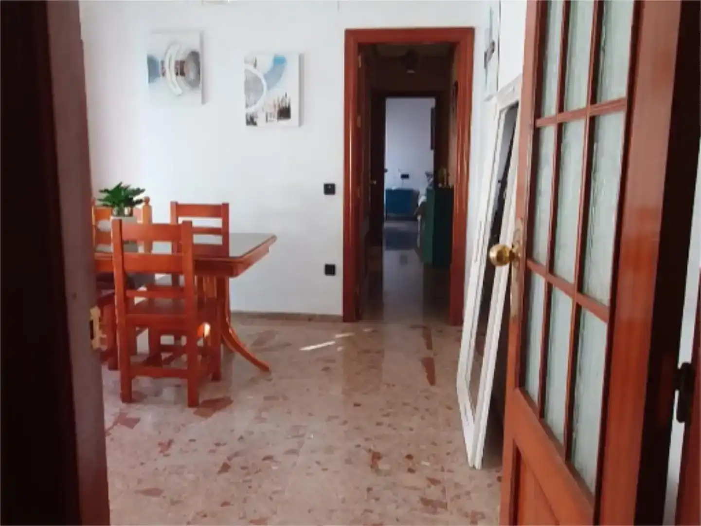 Piso de 95 m² en Linares
