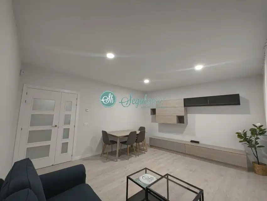 Piso de 90 m² en Segovia