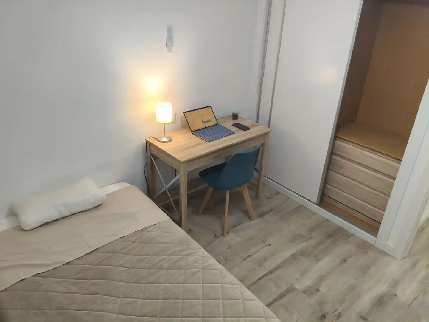 Habitación 89 m², Camarena