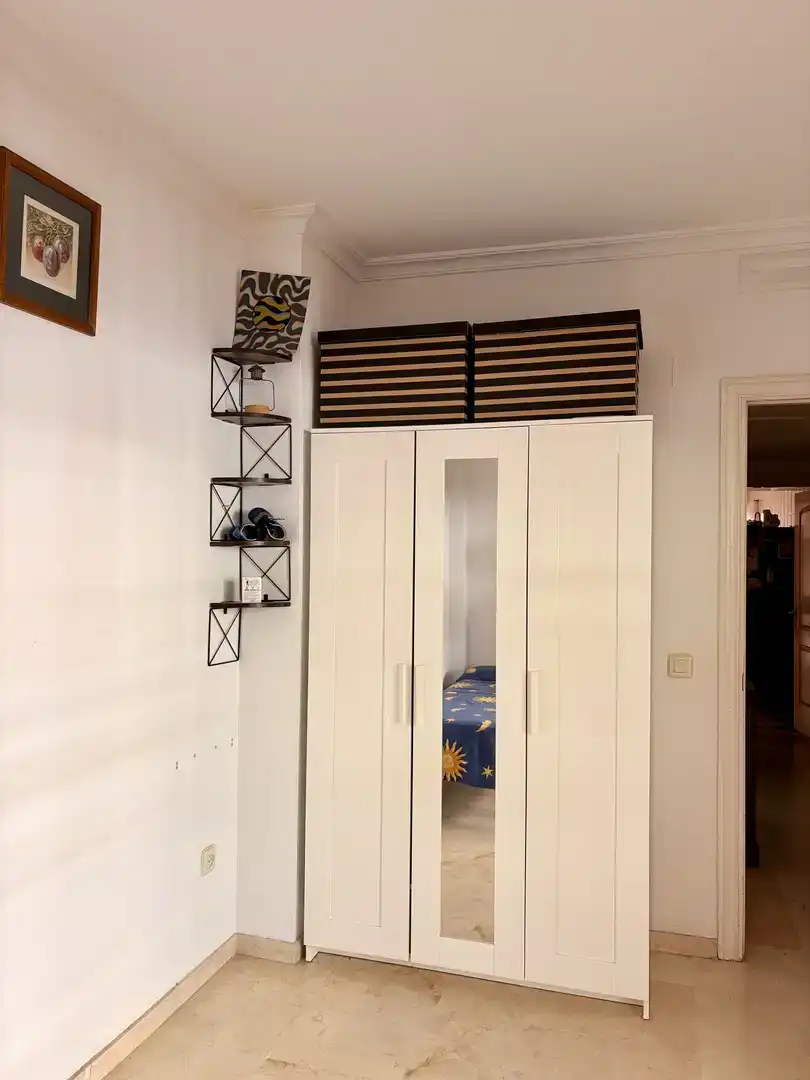 Habitación 250 m², Sevilla