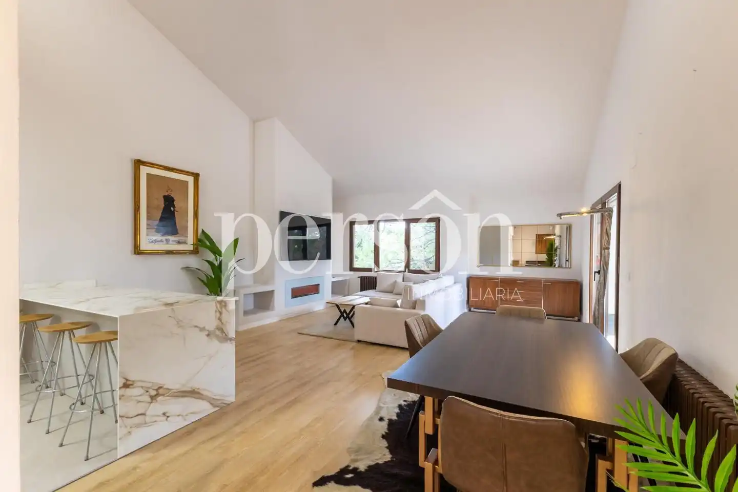 Casa de 351 m² en Chiva