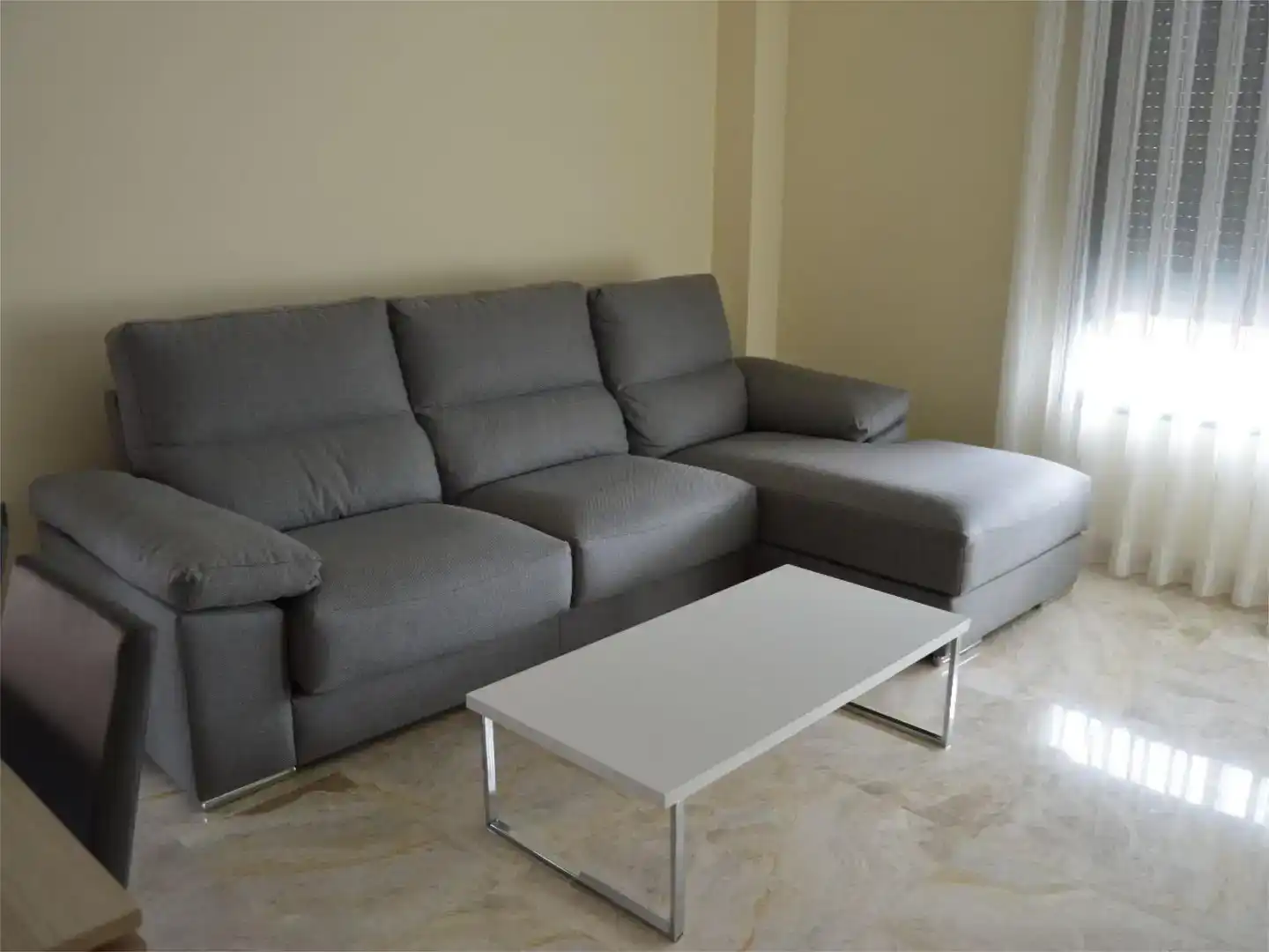 Piso de 100 m² en Almería