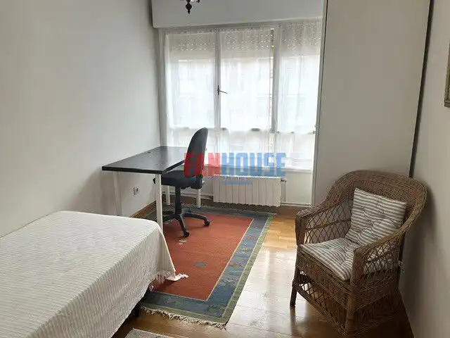 Piso de 84 m² en Gijón