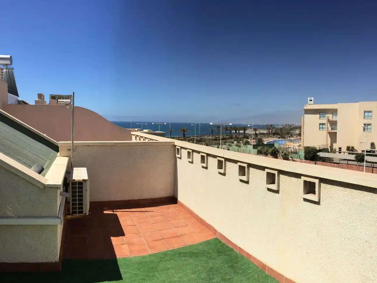 Casa de 250 m² en Almería
