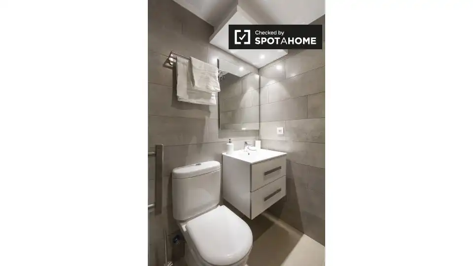 Habitación 90 m², Madrid