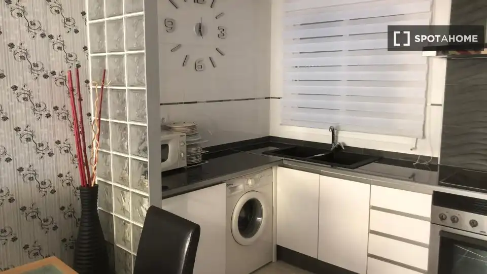 Habitación 106 m², Dénia